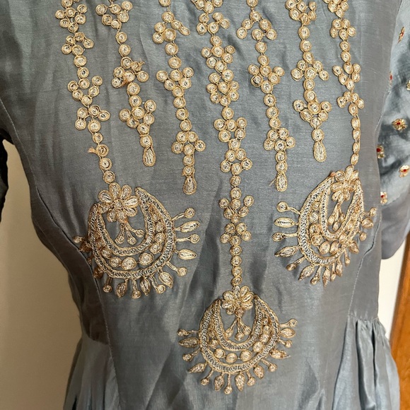 Indian Ethnic Gown Gray Floor Length Embroidered Anarkali Kurt’s Top - Picture 3 of 6